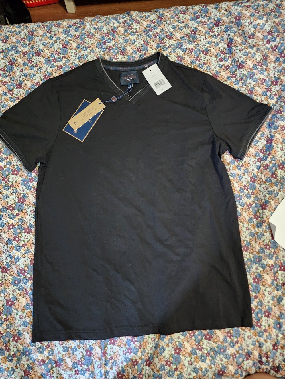 & Other Stories Black Short-Sleeve V-Neck Tee